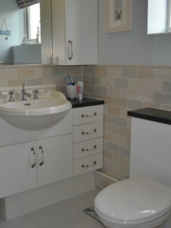 bathroom installers Fareham image